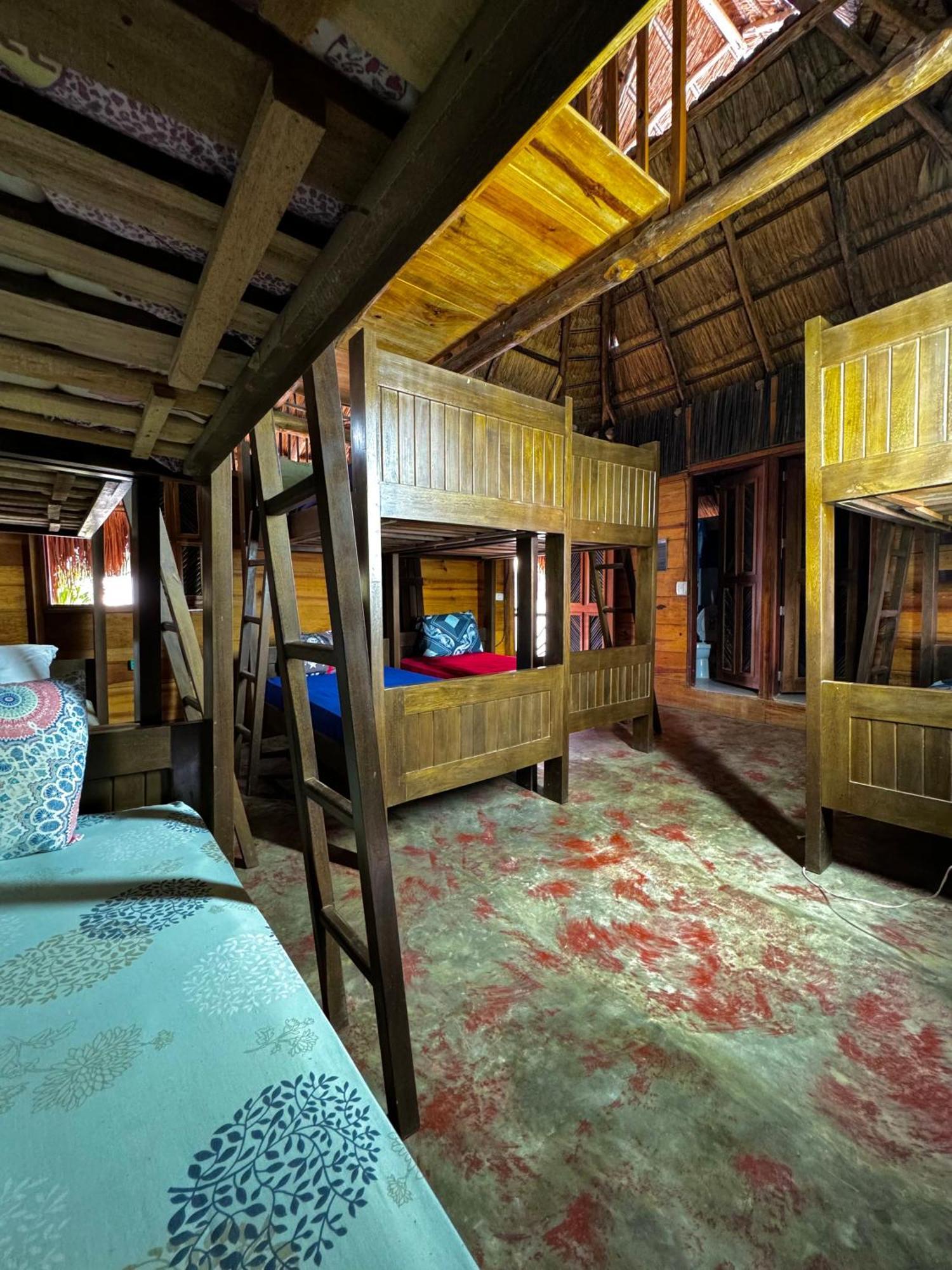 Hostal Nibuni Palomino Extérieur photo