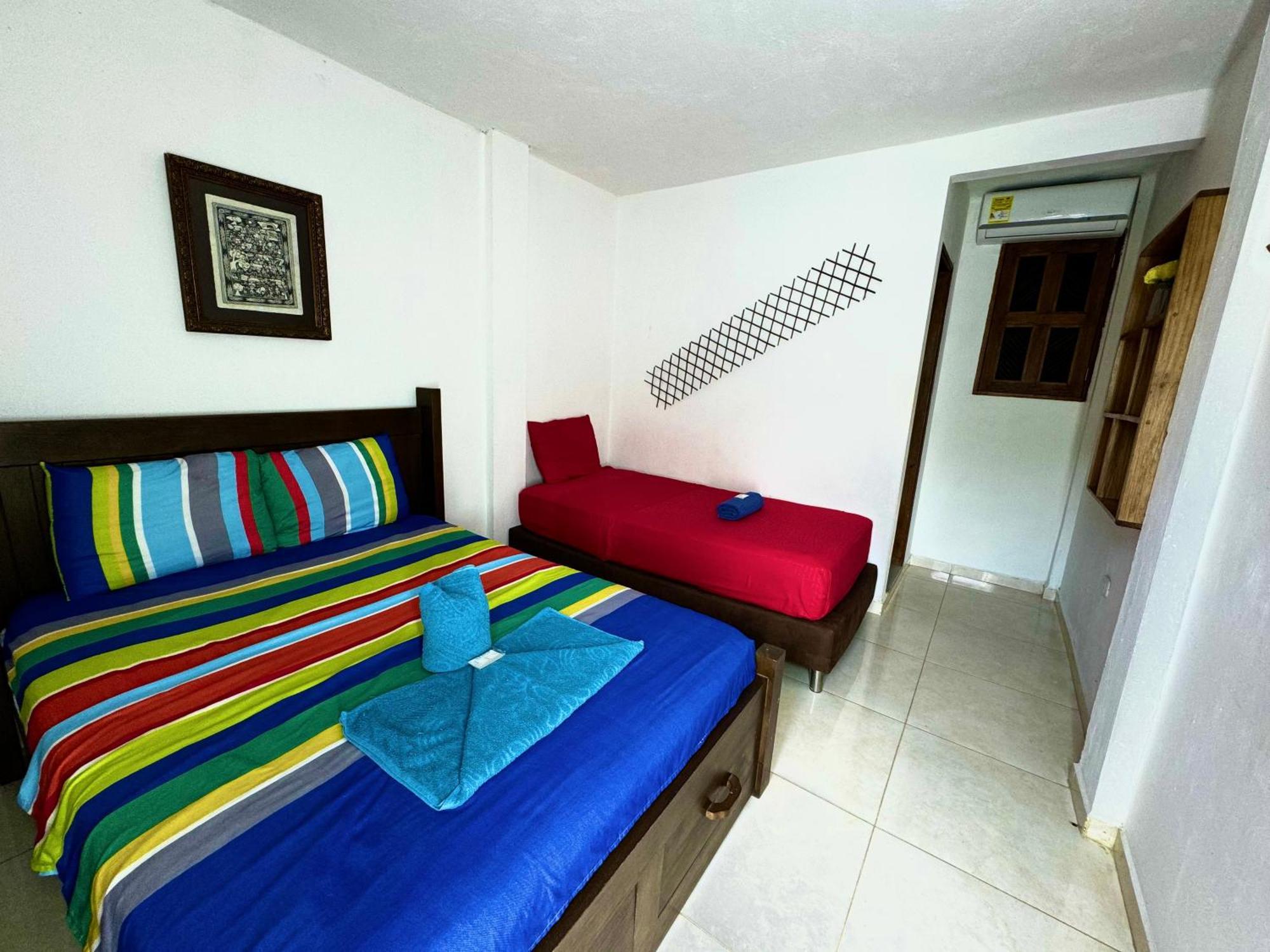 Hostal Nibuni Palomino Extérieur photo