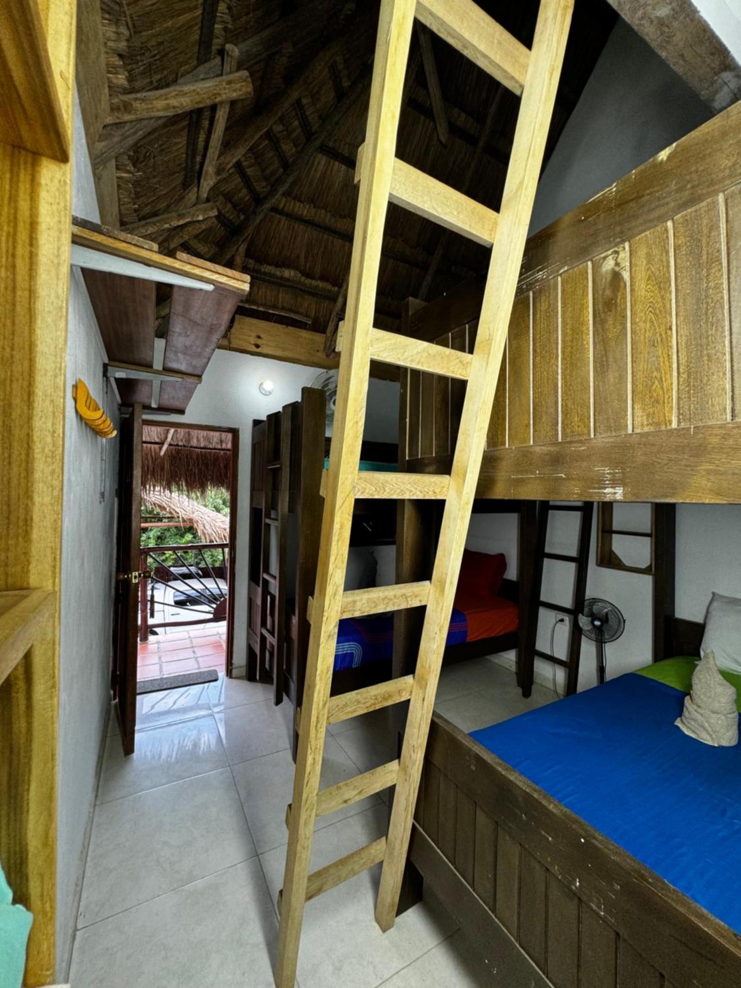 Hostal Nibuni Palomino Extérieur photo
