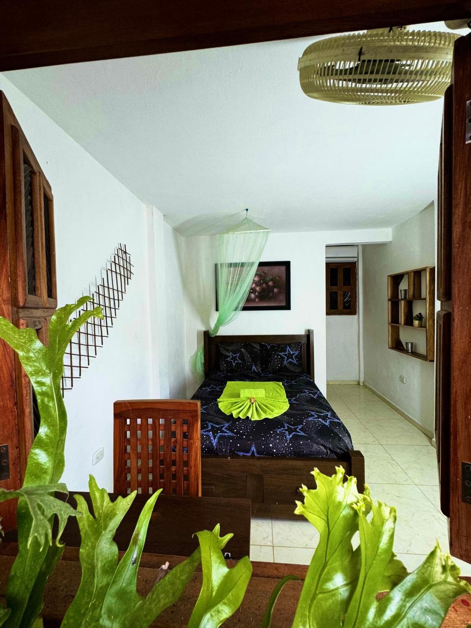 Hostal Nibuni Palomino Extérieur photo