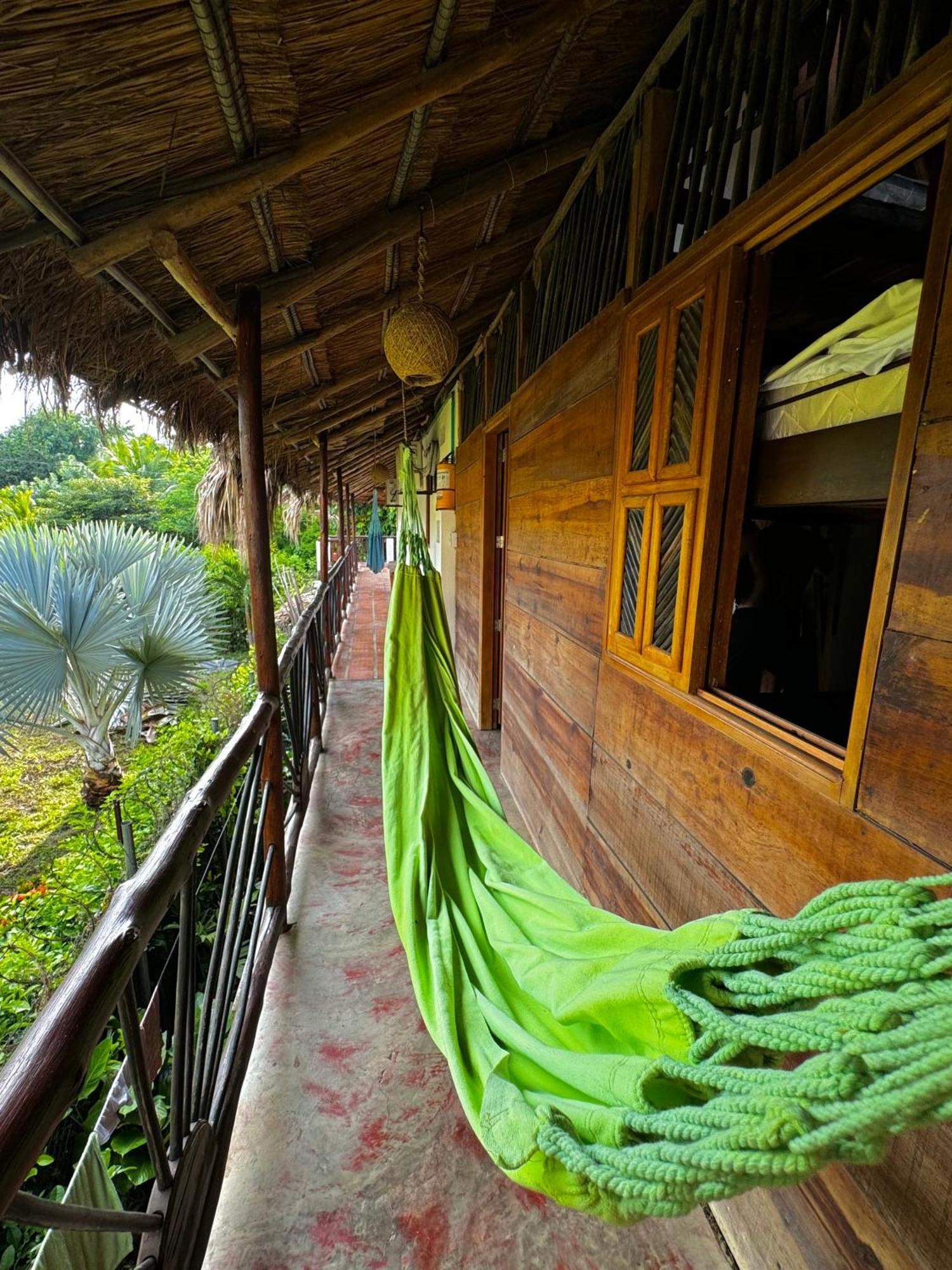 Hostal Nibuni Palomino Extérieur photo