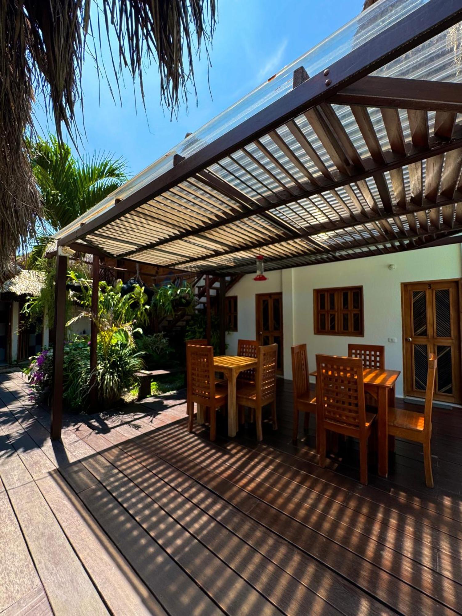 Hostal Nibuni Palomino Extérieur photo