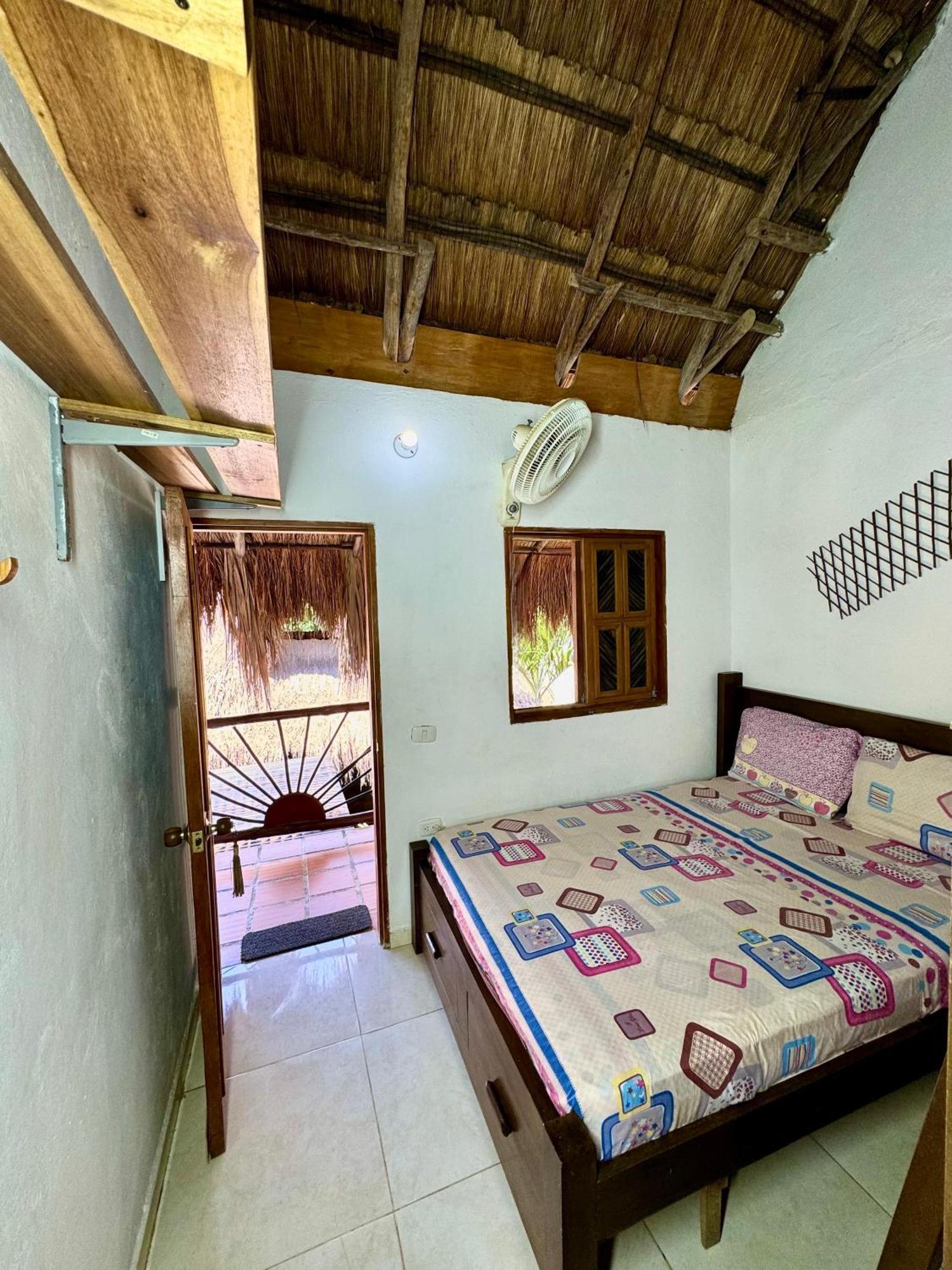 Hostal Nibuni Palomino Extérieur photo